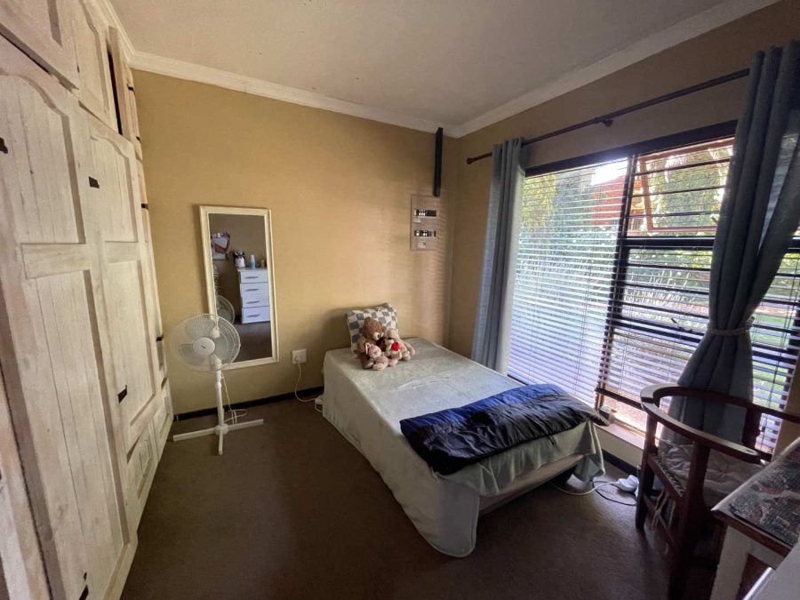 3 Bedroom Property for Sale in Pellissier Free State
